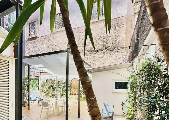 Vacanze Romane 7 Languages Affittacamere 4*